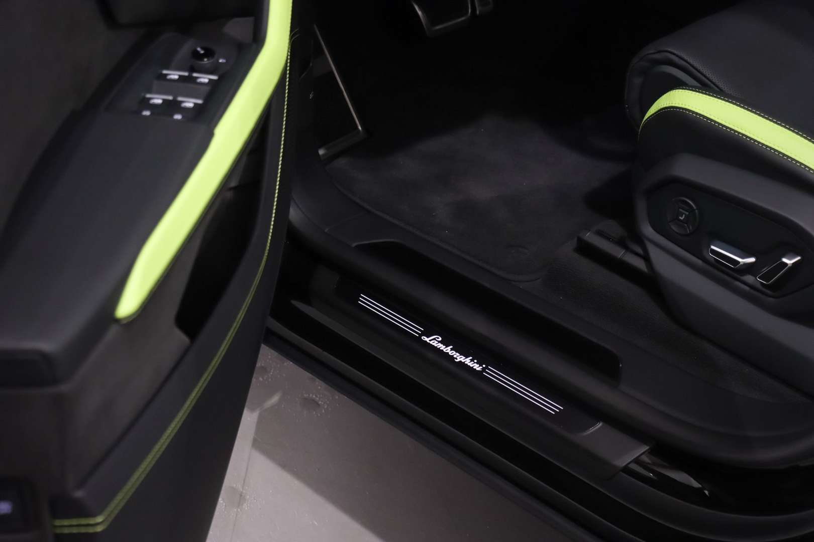 Lamborghini Urus 4.0 V8 Biturbo - 2025 - Joinsteer - #16