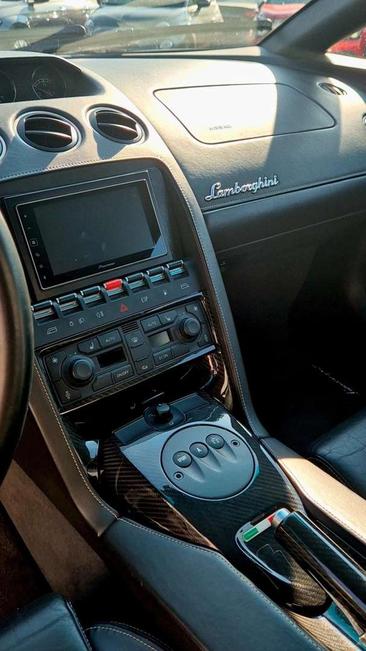 Lamborghini Gallardo — photo 16