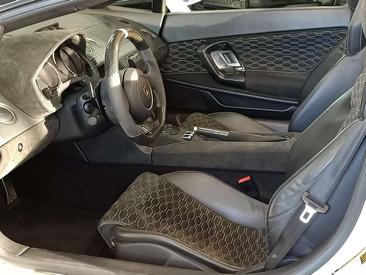 Lamborghini Gallardo LP 560-4 Spyder — photo 17