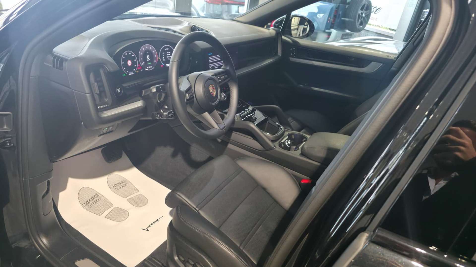 Porsche Cayenne Coupé E-Hybrid - 2025 - Joinsteer - #12