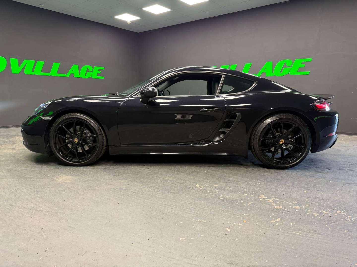 Porsche 718 Cayman T - 2024 - Joinsteer - #1