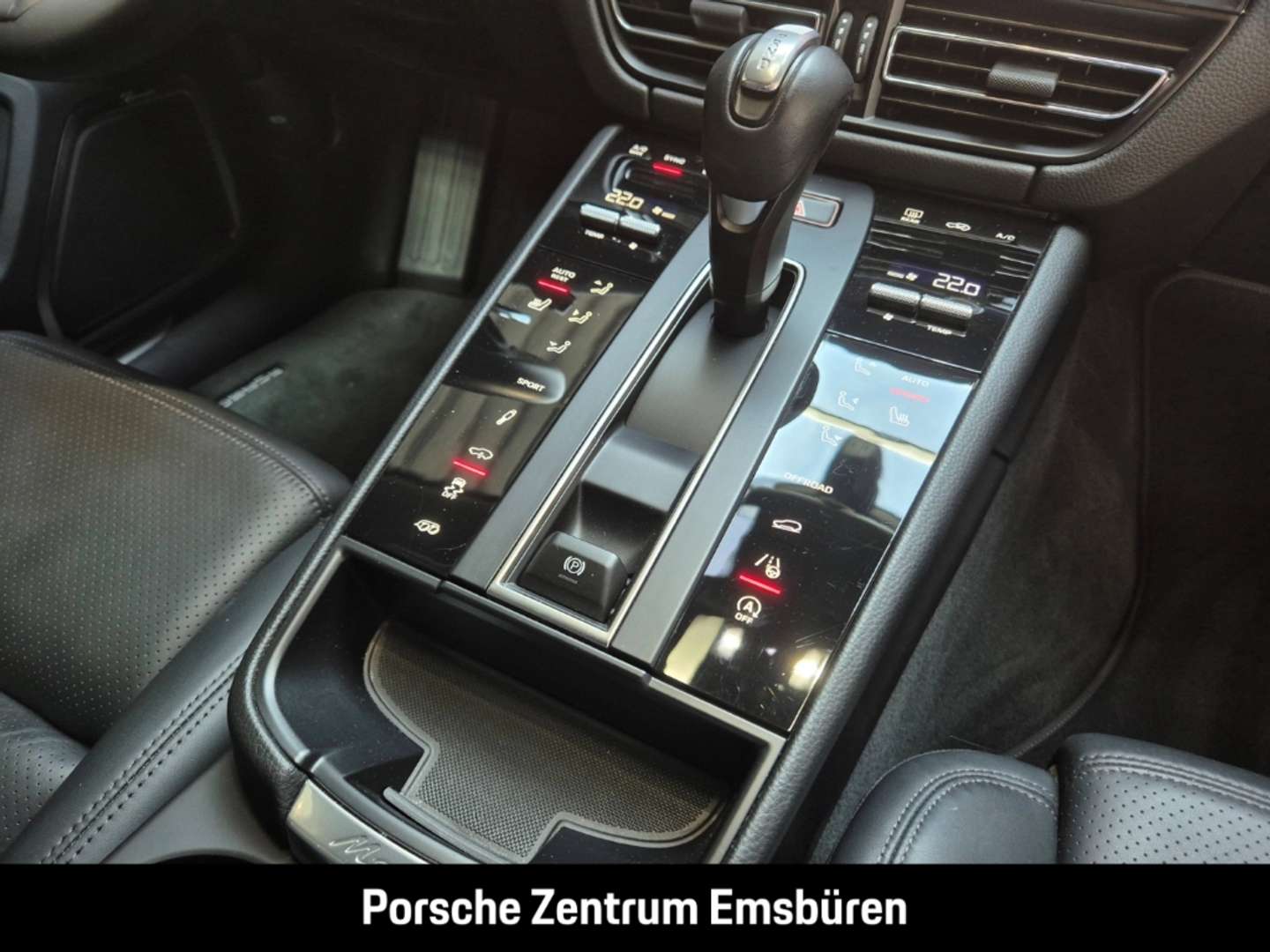 Porsche Macan I S - 2023 - Joinsteer - #26