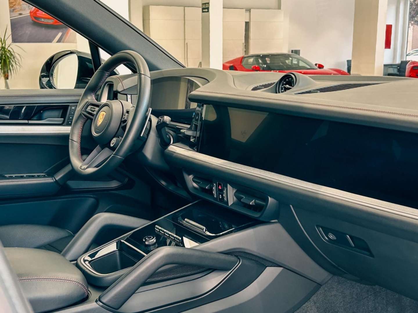 Porsche Cayenne Coupé E-Hybrid - 2024 - Joinsteer - #11