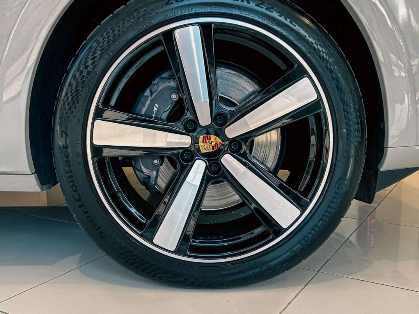 Porsche Cayenne Coupé E-Hybrid - 2024 - Joinsteer - #15