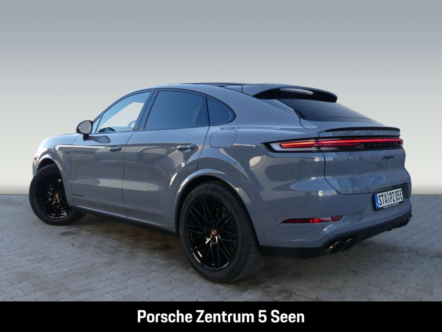 Porsche Cayenne III E-Hybrid Black Edition - 2026 - Joinsteer - #3