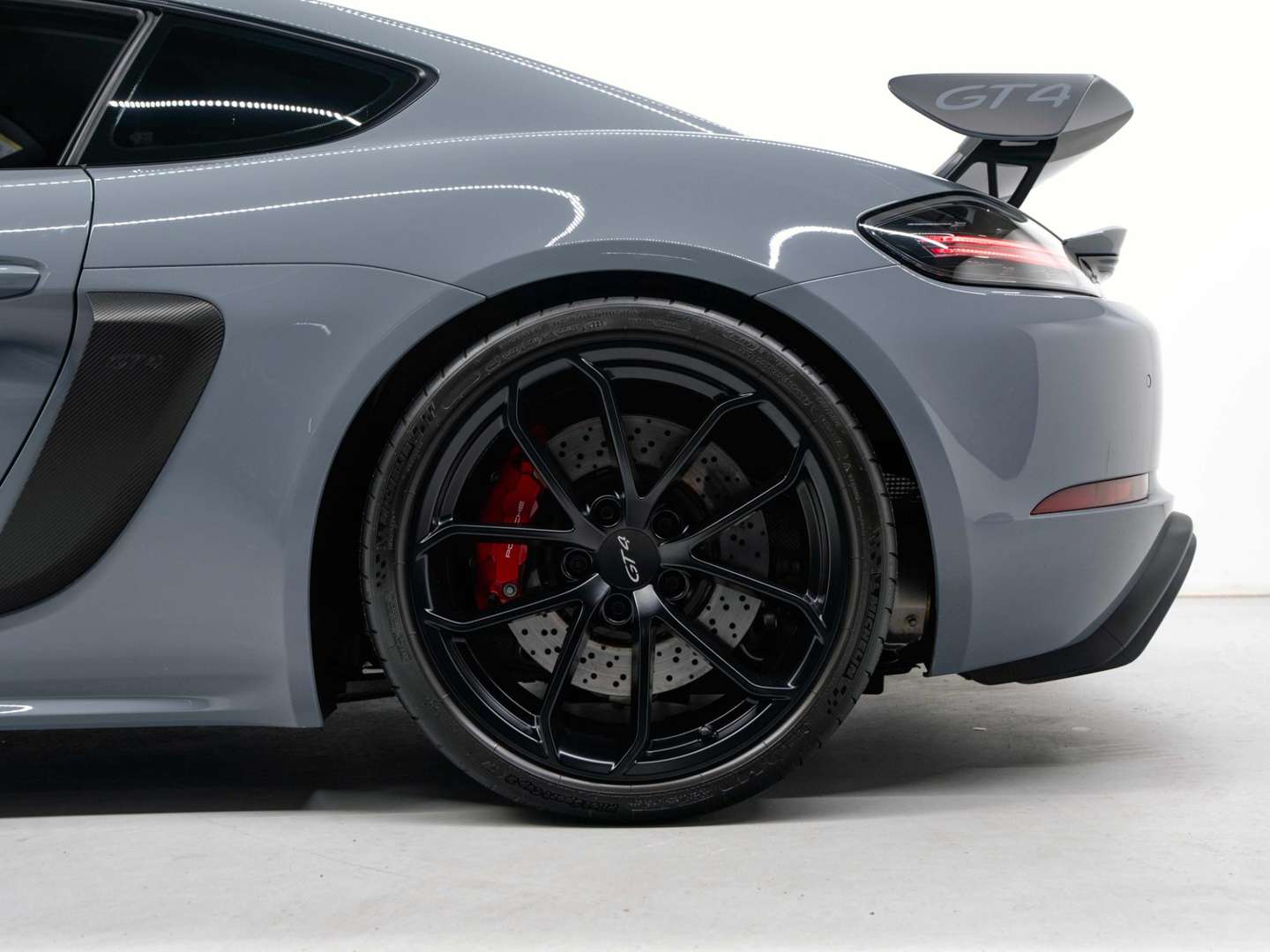 Porsche 718 Cayman GT4 - 2023 - Joinsteer - #17