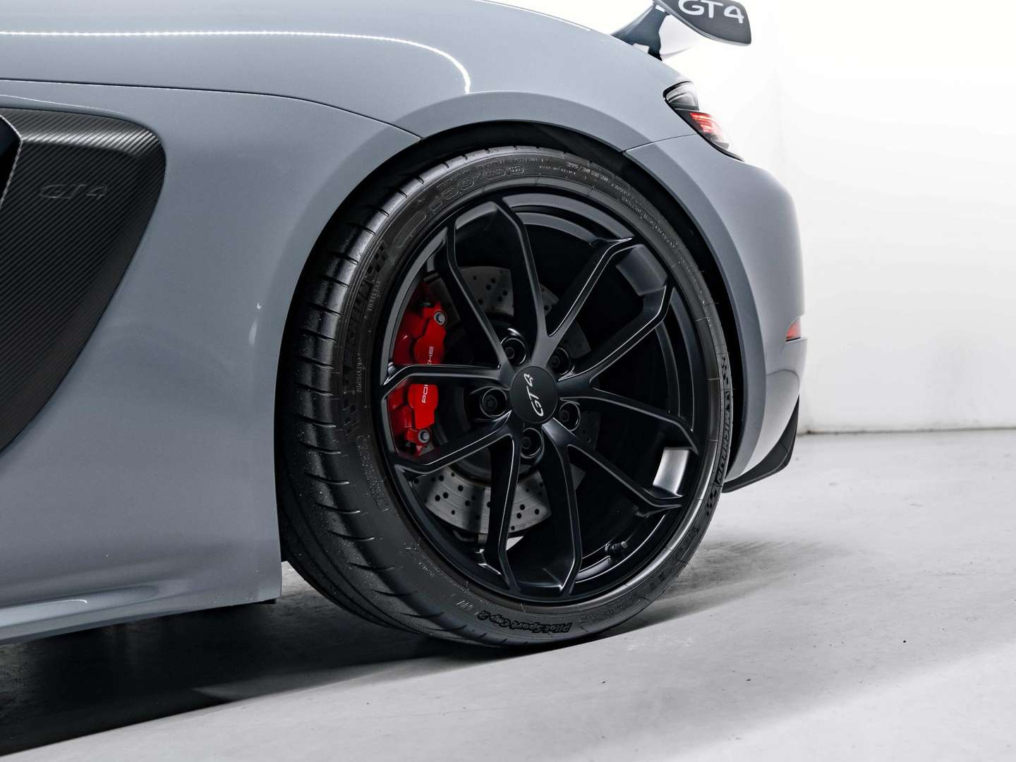 Porsche 718 Cayman GT4 - 2023 - Joinsteer - #18