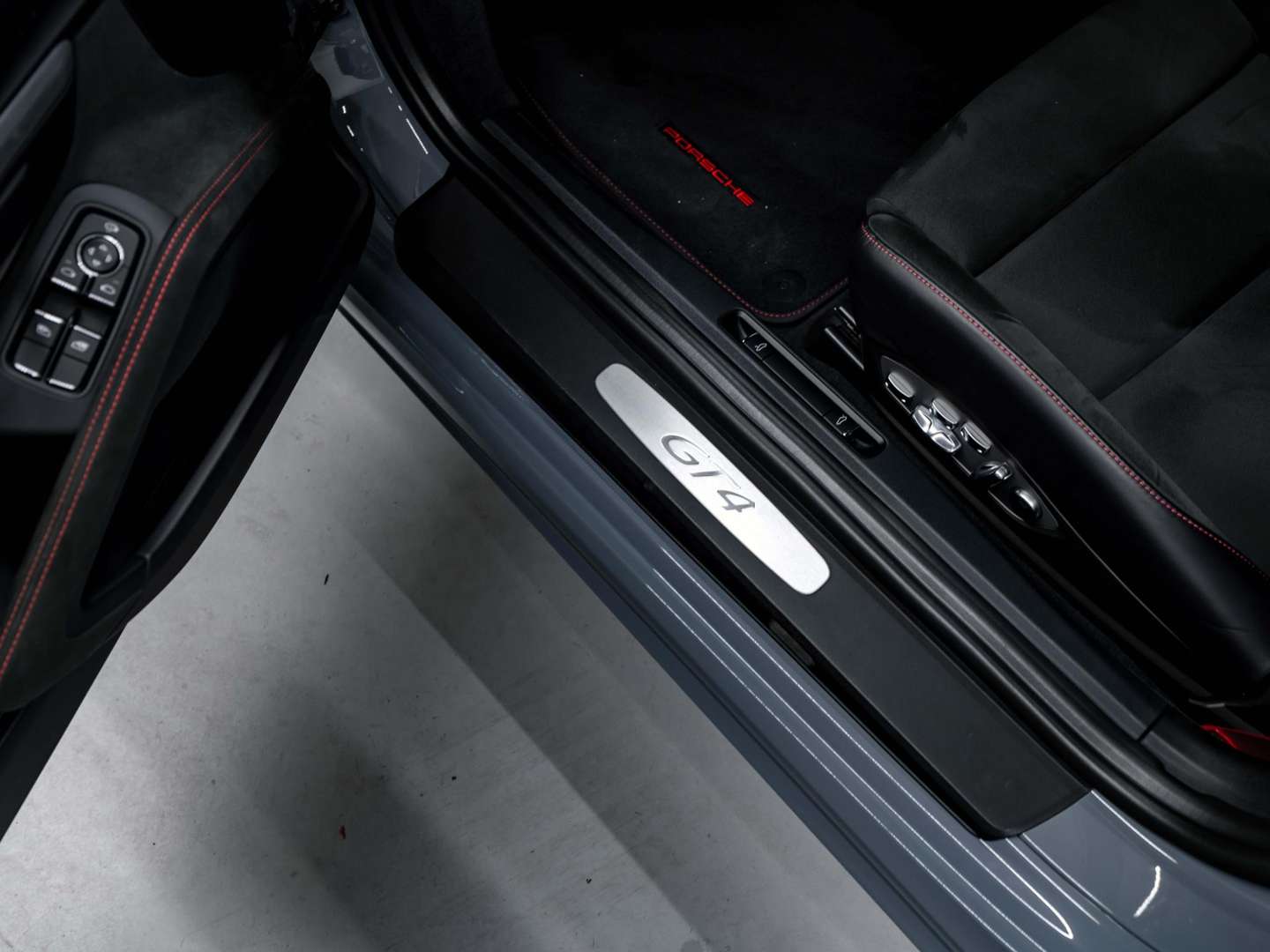 Porsche 718 Cayman GT4 - 2023 - Joinsteer - #30