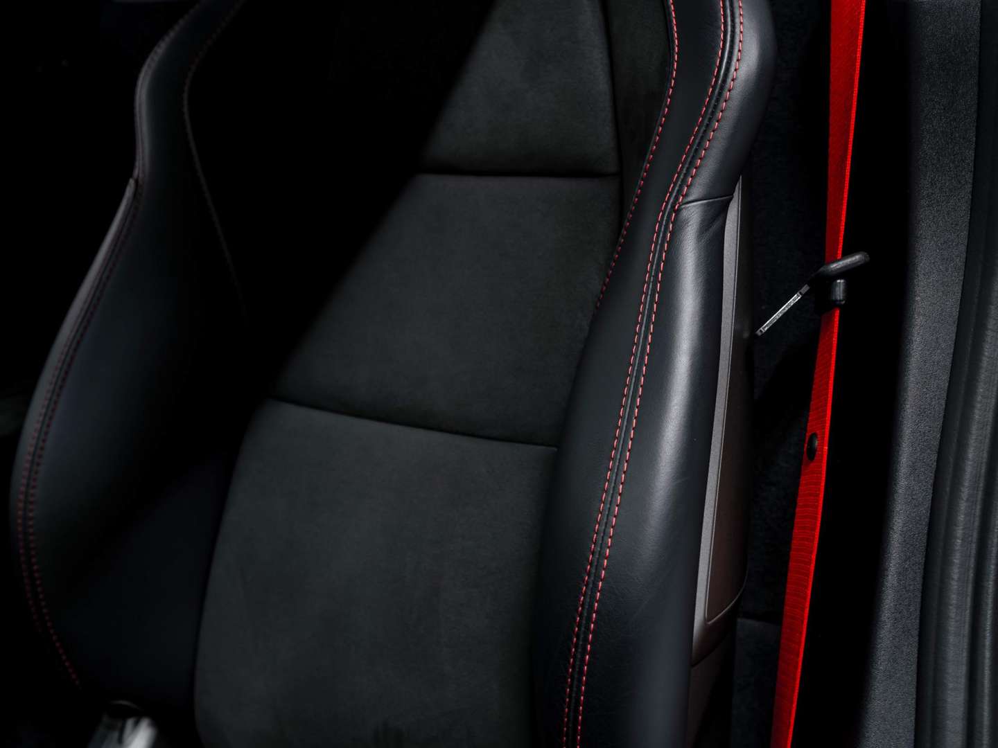 Porsche 718 Cayman GT4 - 2023 - Joinsteer - #34