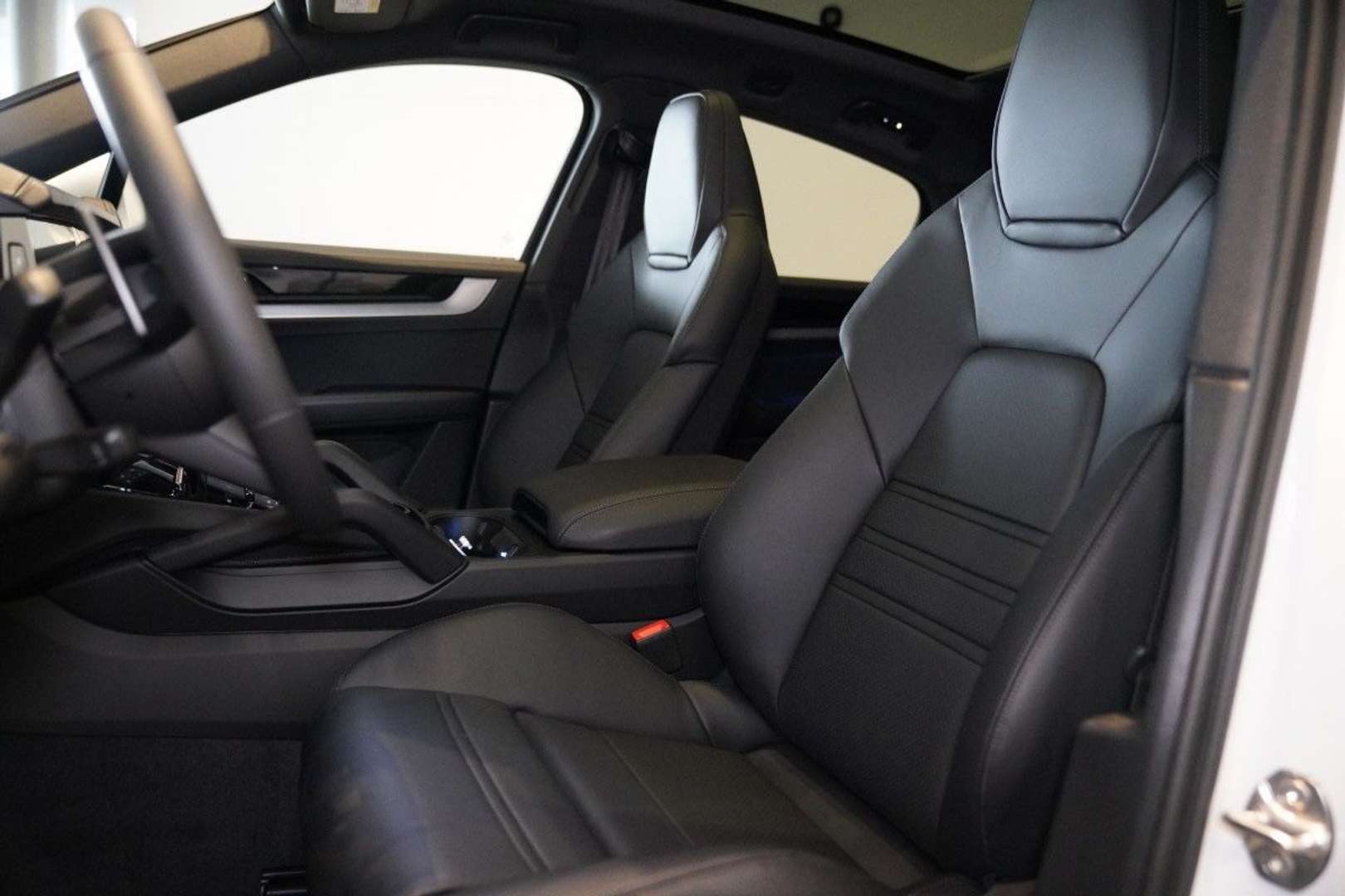 Porsche Cayenne Coupé E-Hybrid - 2026 - Joinsteer - #5