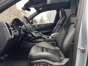 Porsche Cayenne III S — photo 5