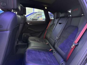 Porsche Macan GTS — photo 27
