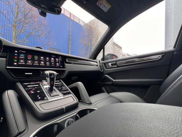 Porsche Cayenne III S — photo 12