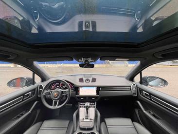 Porsche Cayenne III S — photo 22