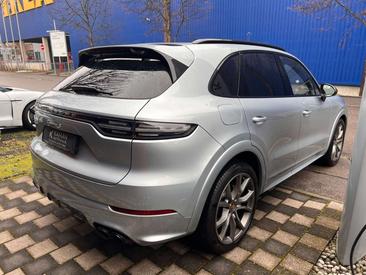 Porsche Cayenne III S — photo 28