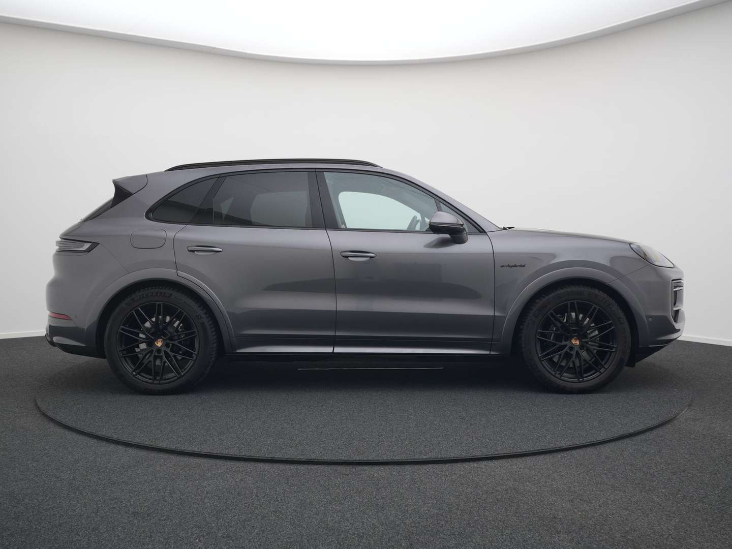 Porsche Cayenne E-Hybrid - 2025 - Joinsteer - #1