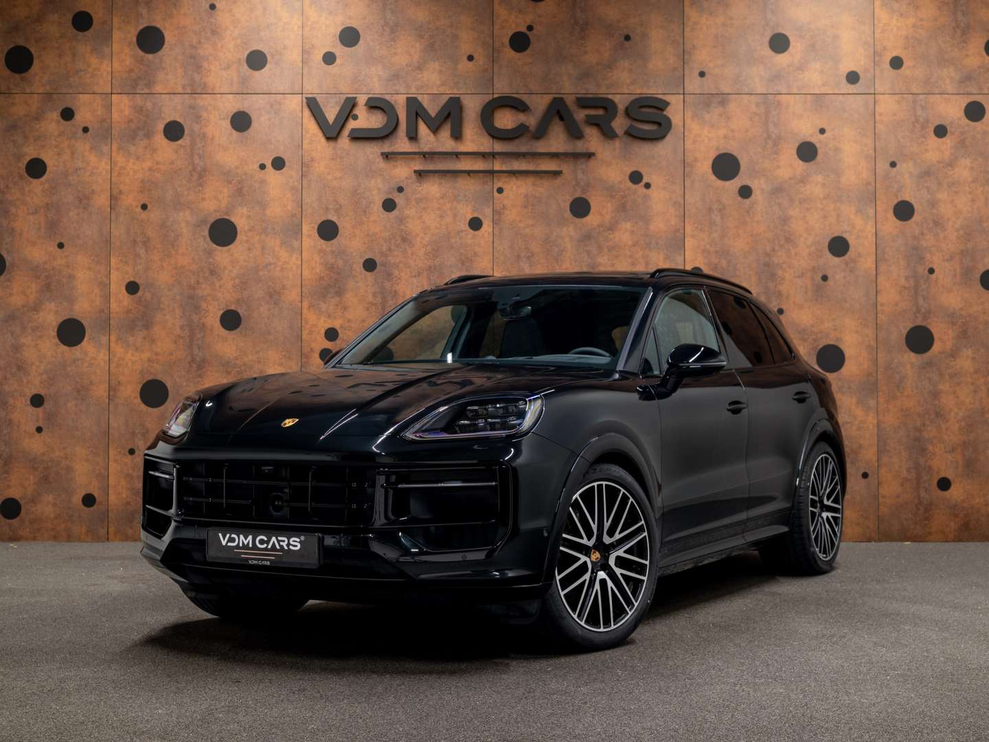 Porsche Cayenne III E-Hybrid Black Edition - 2025 - Joinsteer - #1