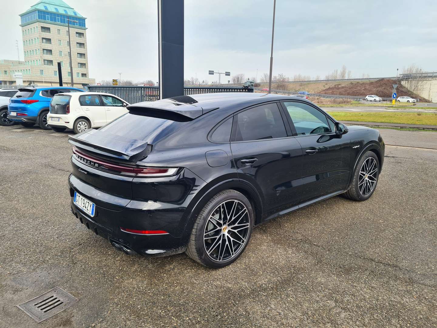 Porsche Cayenne Coupé E-Hybrid - 2024 - Joinsteer - #6