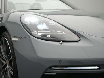 Porsche 718 Boxster — photo 12