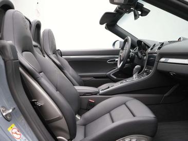 Porsche 718 Boxster — photo 20