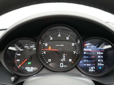 Porsche 718 Boxster — photo 22