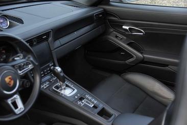 Porsche 991 Targa 4 GTS — photo 14