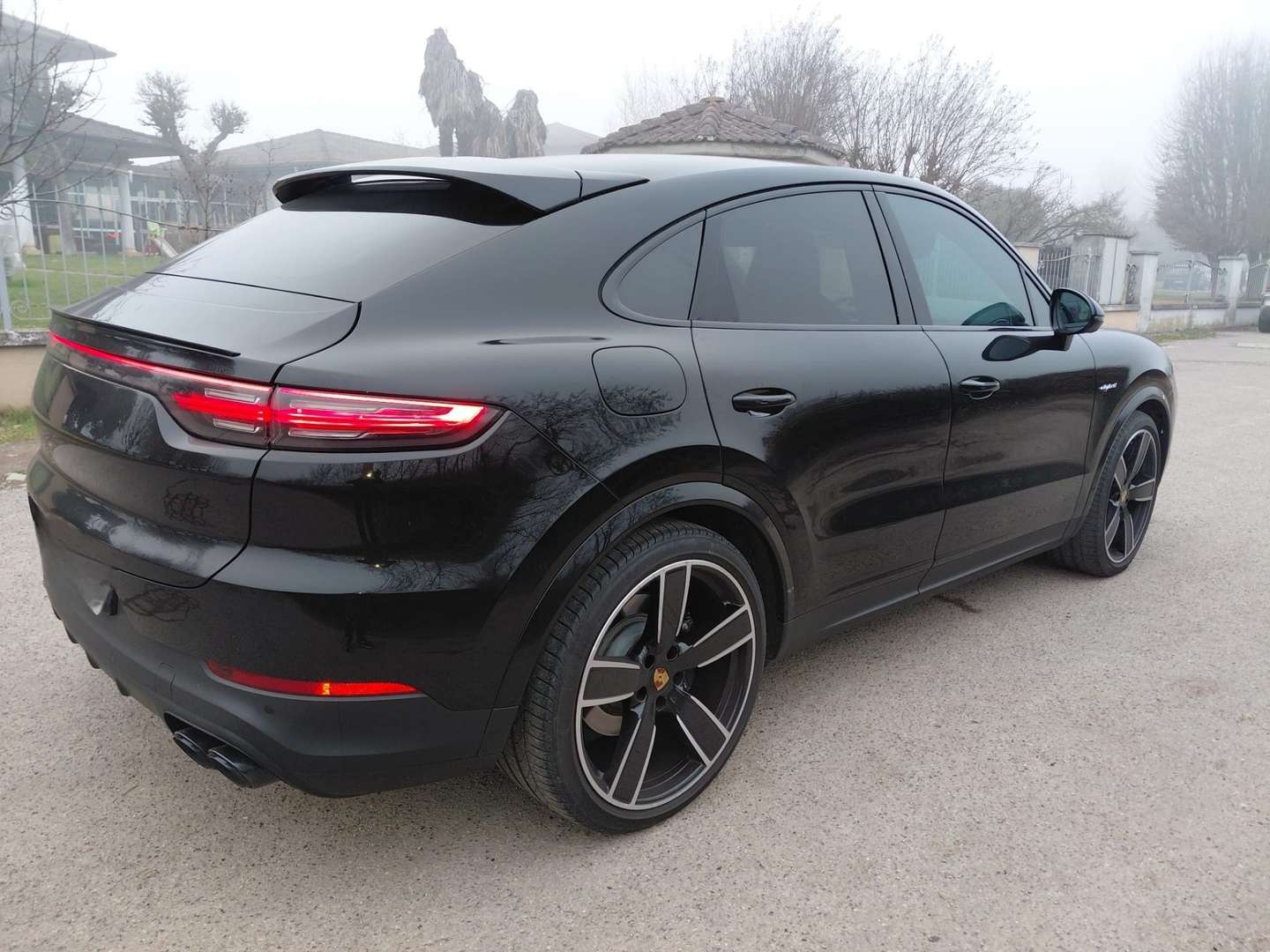Porsche Cayenne Coupé E-Hybrid - 2023 - Joinsteer - #4