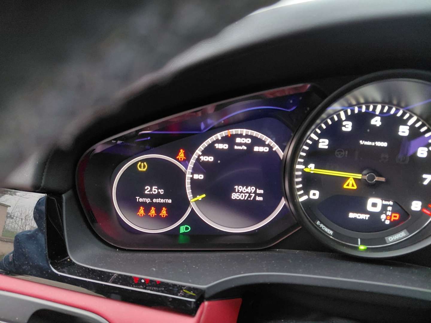 Porsche Cayenne Coupé E-Hybrid - 2023 - Joinsteer - #8