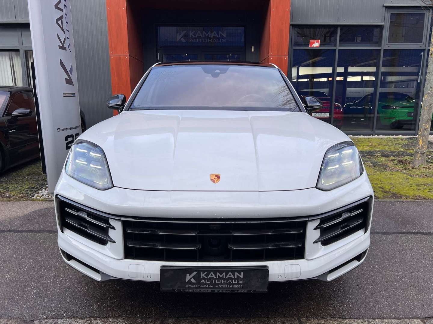 Porsche Cayenne Coupé E-Hybrid - 2023 - Joinsteer - #3