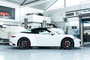 Porsche 991 GTS — photo 4