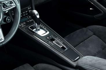 Porsche 991 GTS — photo 18