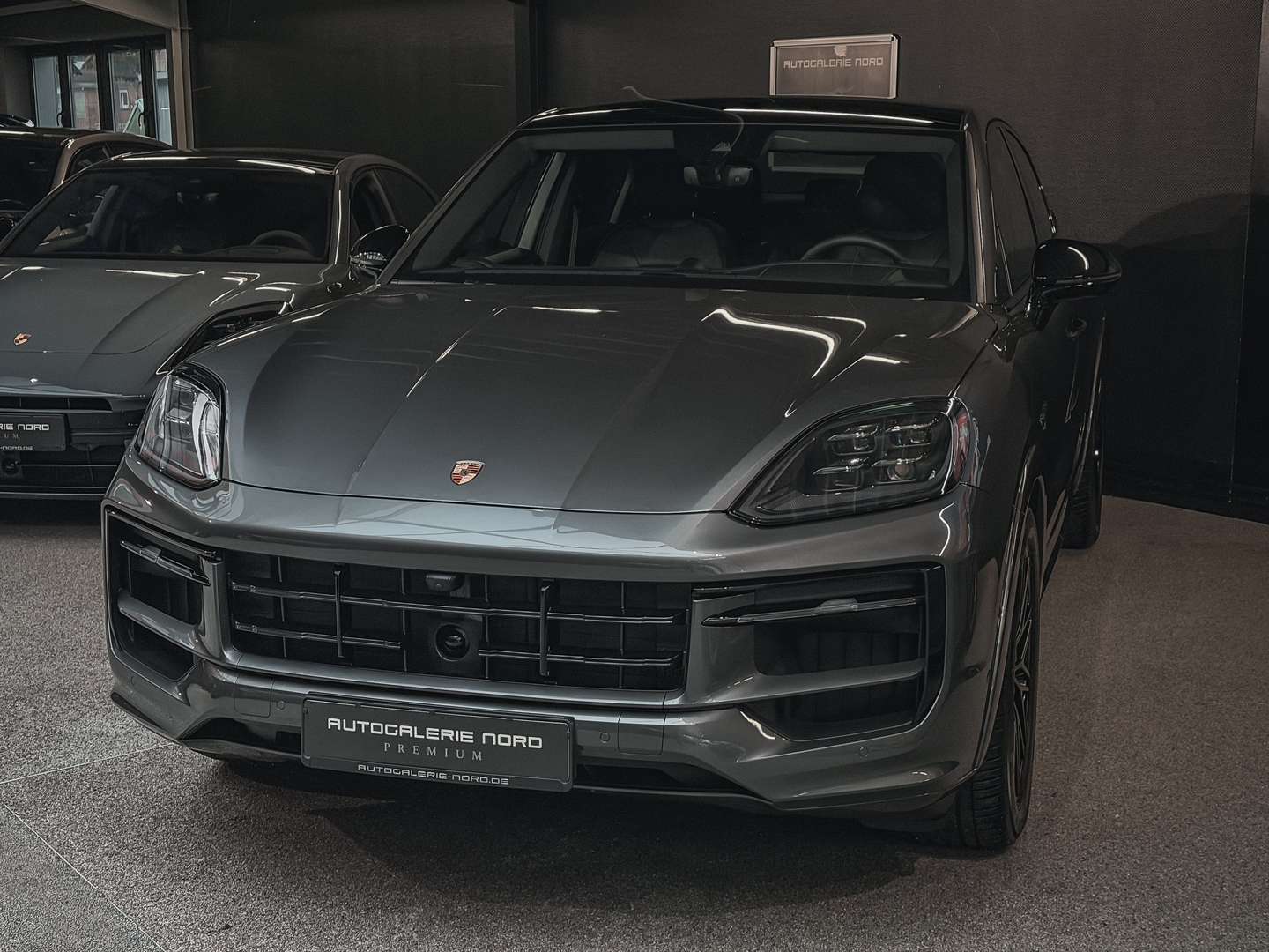 Porsche Cayenne Coupé S E-Hybrid - 2025 - Joinsteer - #2