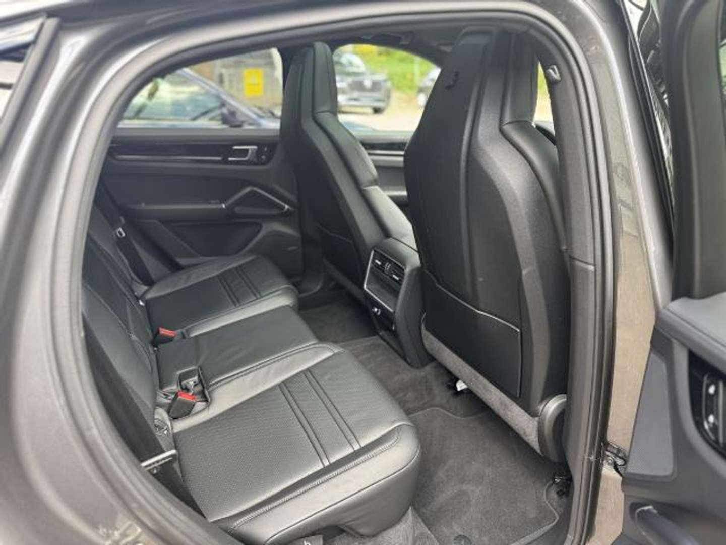 Porsche Cayenne Coupé E-Hybrid - 2022 - Joinsteer - #7