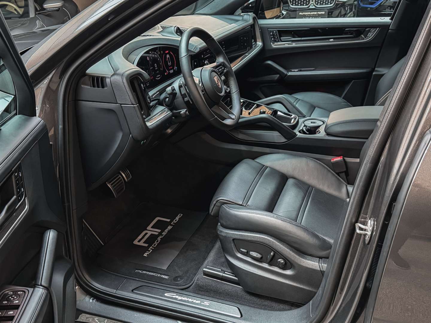 Porsche Cayenne Coupé S E-Hybrid - 2025 - Joinsteer - #12