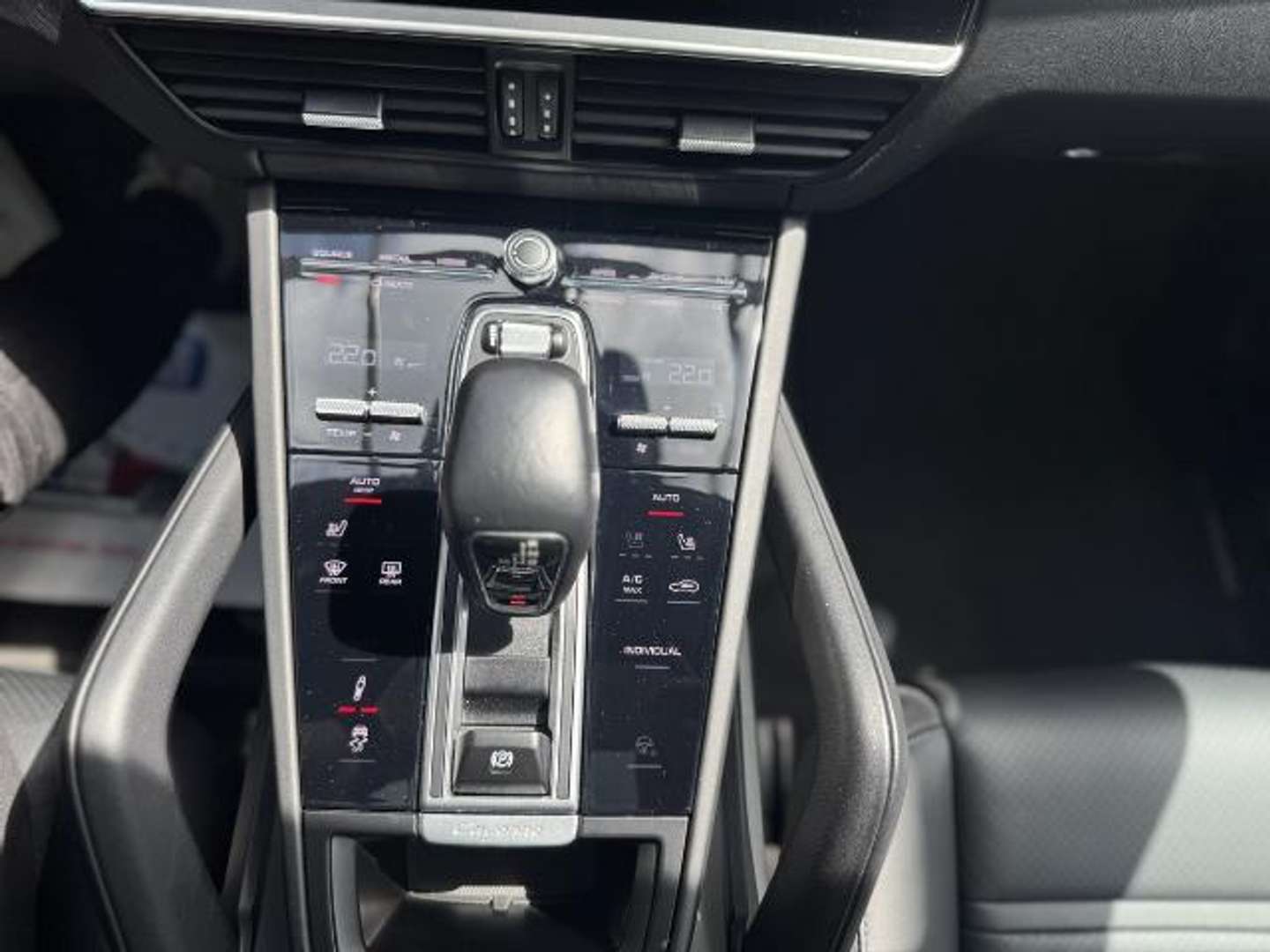 Porsche Cayenne Coupé E-Hybrid - 2022 - Joinsteer - #14