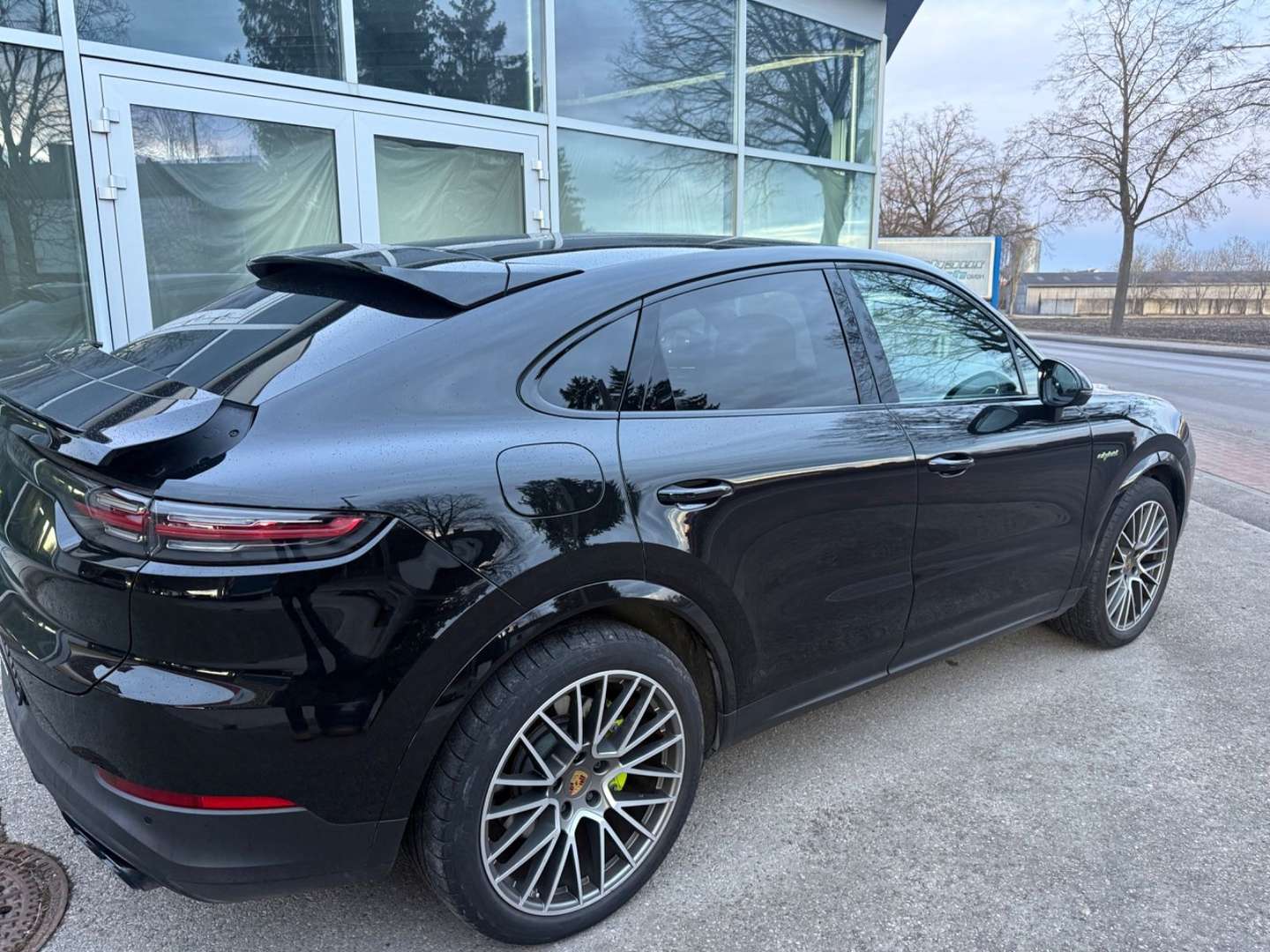 Porsche Cayenne Coupé E-Hybrid - 2023 - Joinsteer - #2