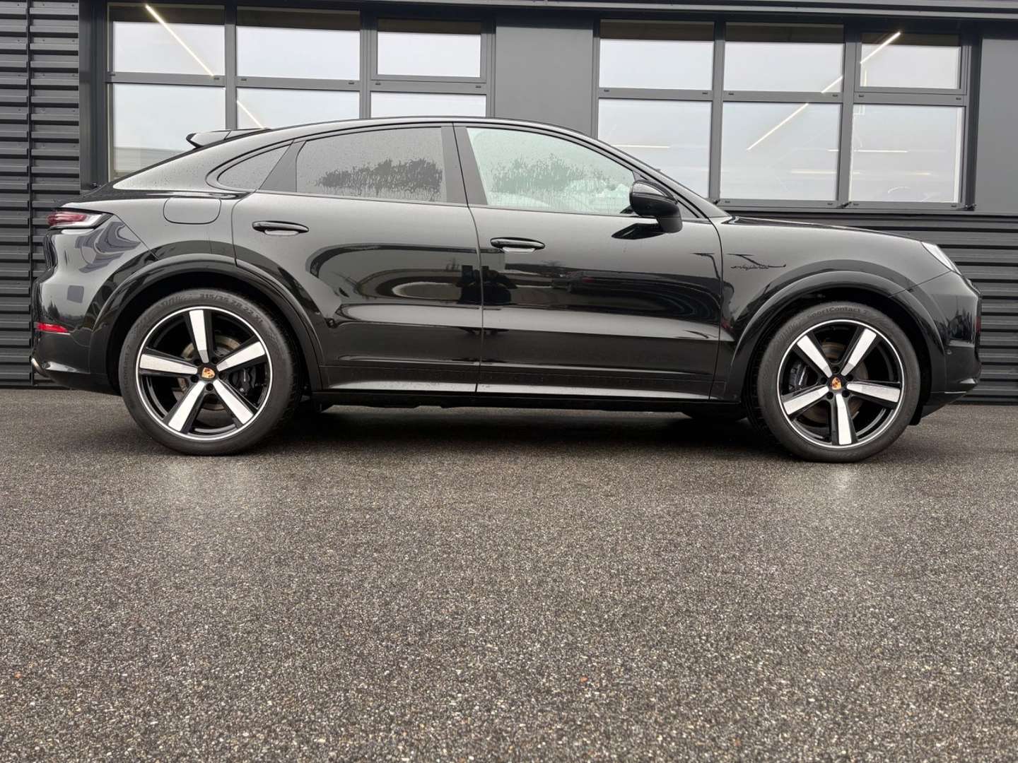 Porsche Cayenne Coupé E-Hybrid - 2025 - Joinsteer - #1