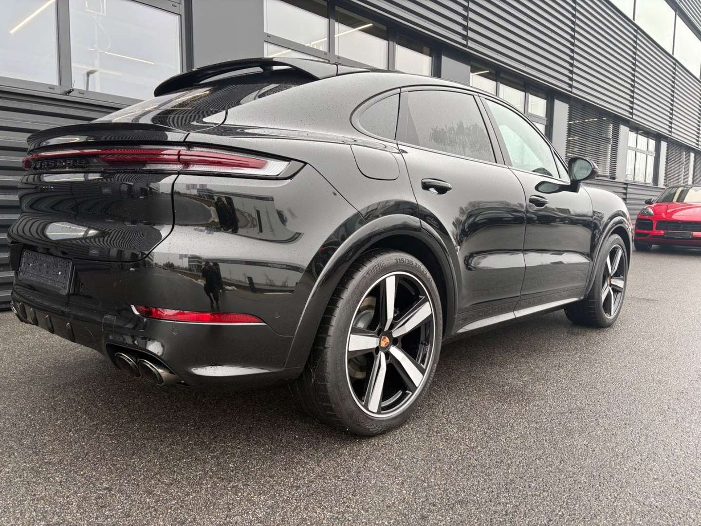 Porsche Cayenne Coupé E-Hybrid - 2025 - Joinsteer - #2