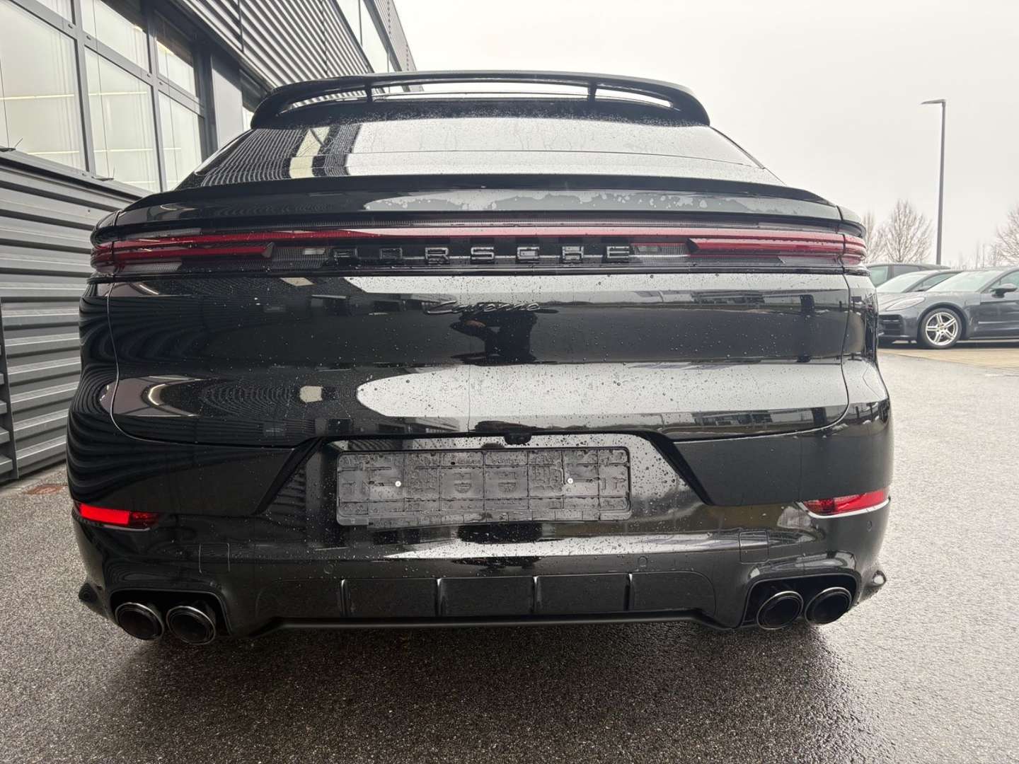 Porsche Cayenne Coupé E-Hybrid - 2025 - Joinsteer - #4