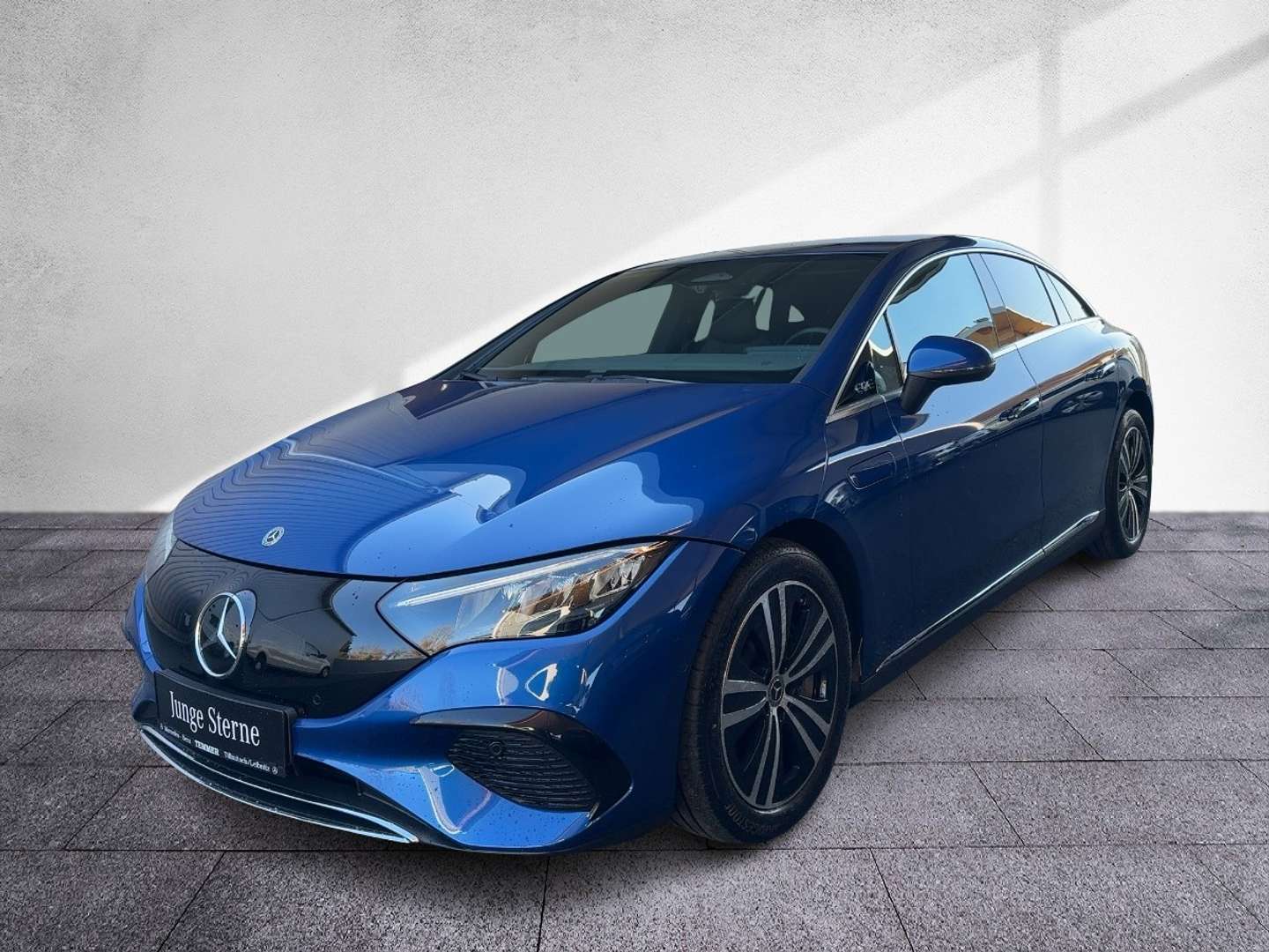 Mercedes EQE 350+ Ambiente - 2023 - Joinsteer - #1
