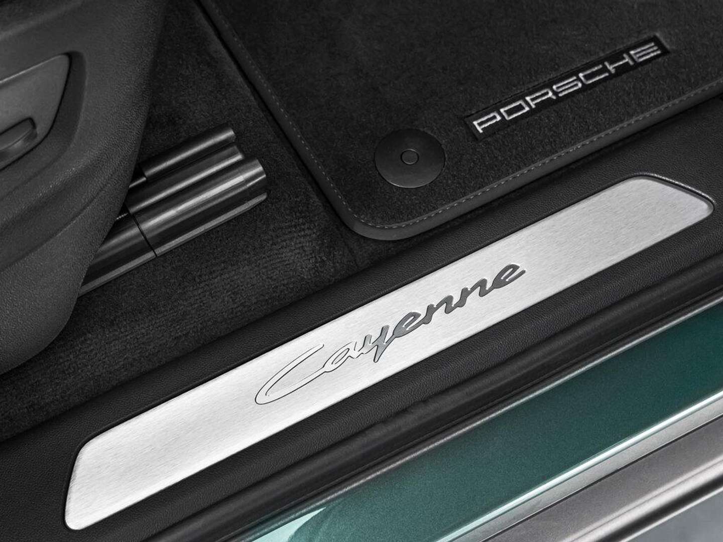 Porsche Cayenne Coupé E-Hybrid - 2025 - Joinsteer - #9