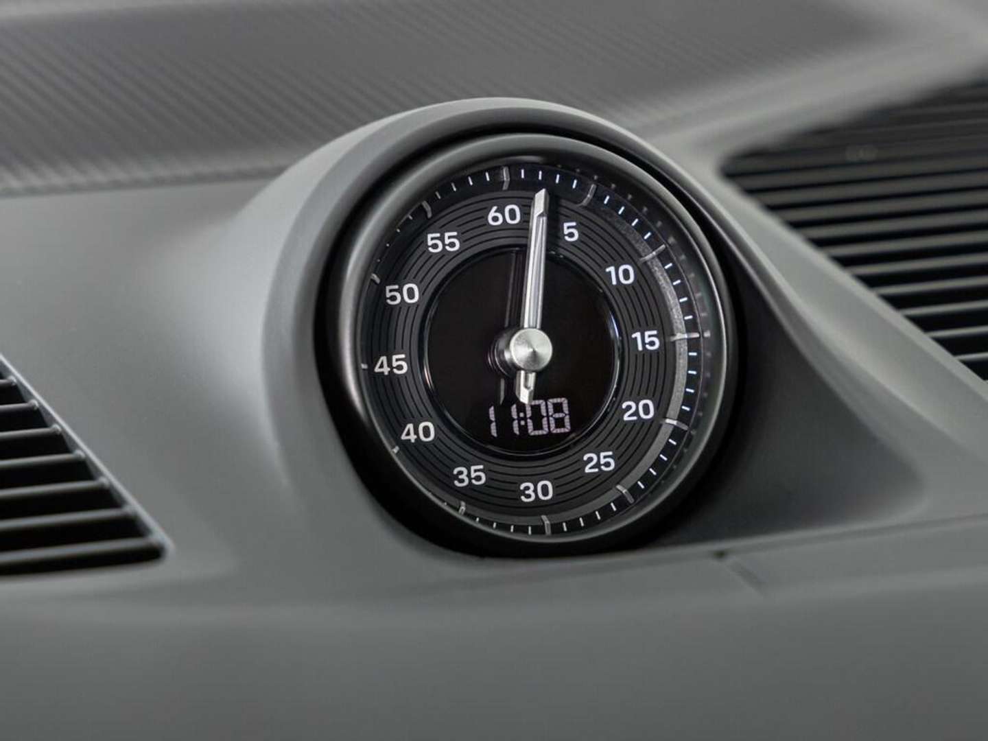 Porsche Cayenne Coupé E-Hybrid - 2025 - Joinsteer - #11