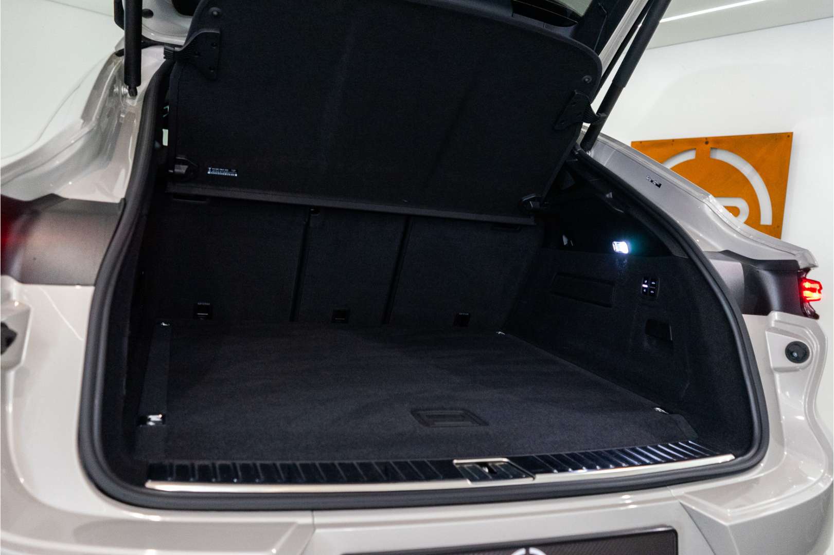 Porsche Cayenne Coupé E-Hybrid - 2025 - Joinsteer - #21