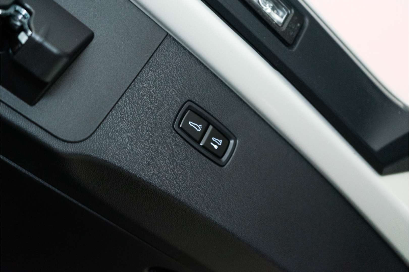 Porsche Cayenne Coupé E-Hybrid - 2025 - Joinsteer - #22