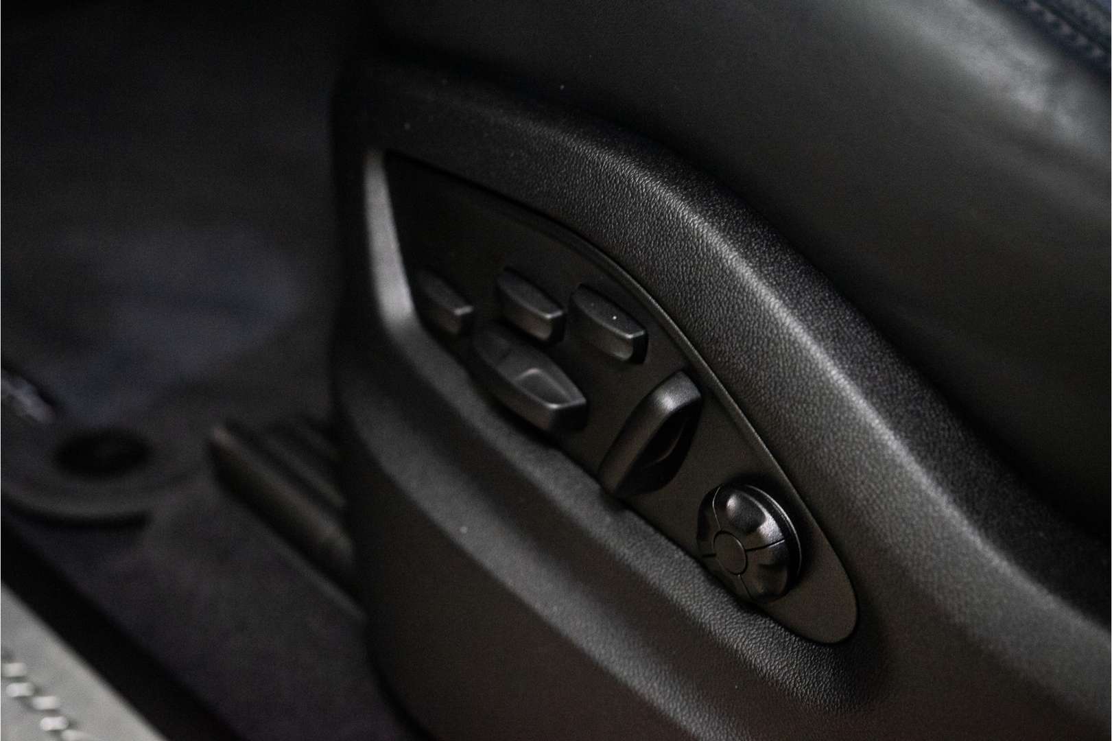 Porsche Cayenne Coupé E-Hybrid - 2025 - Joinsteer - #30