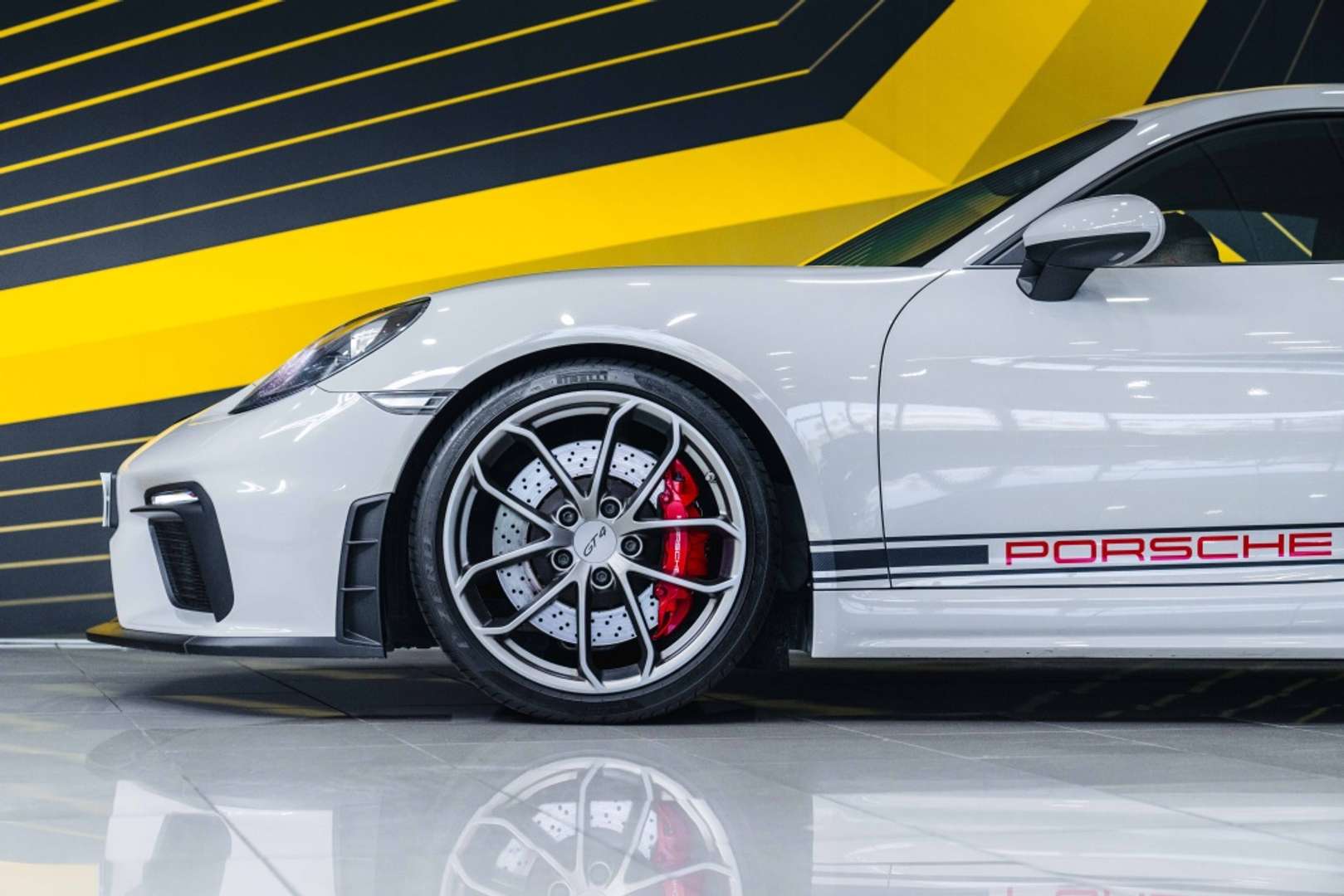 Porsche 718 Cayman GT4 - 2020 - Joinsteer - #12