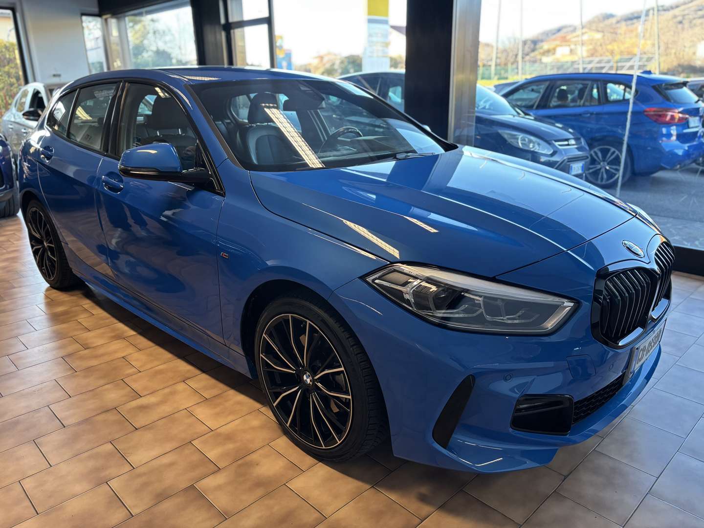 BMW 118i M Sport 118i - 2020 - Joinsteer - #2