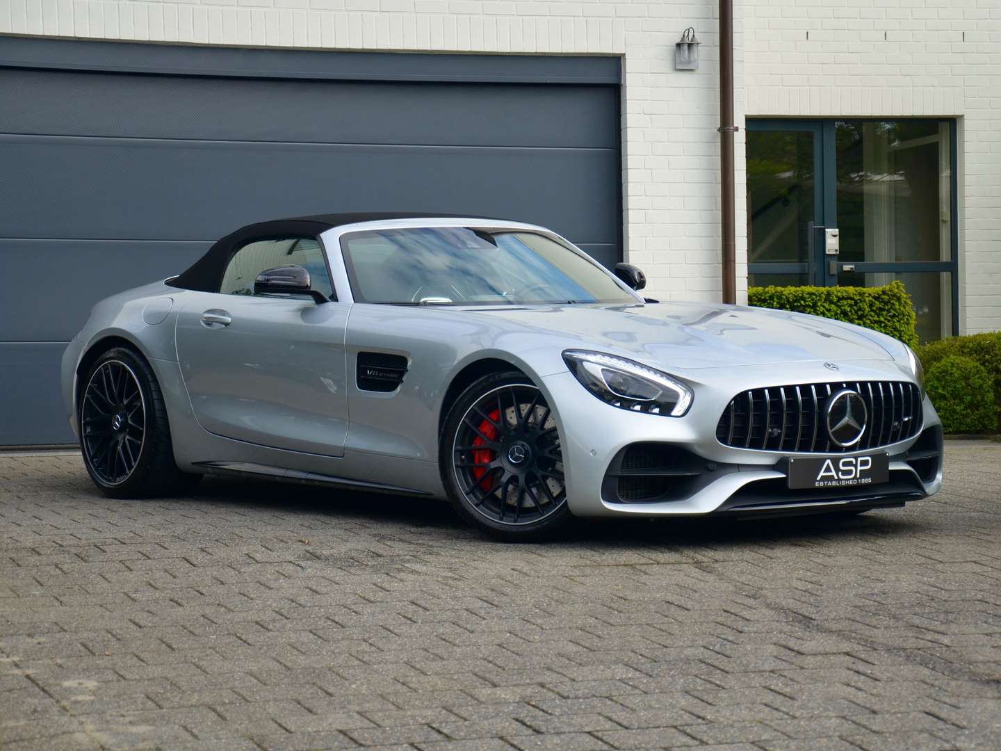 Mercedes AMG GT 4.0 V8 BiTurbo Cabrio - 2018 - Joinsteer - #1