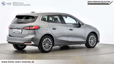 BMW 218d — photo 8