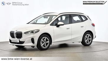 BMW 218i Active Tourer — photo 5
